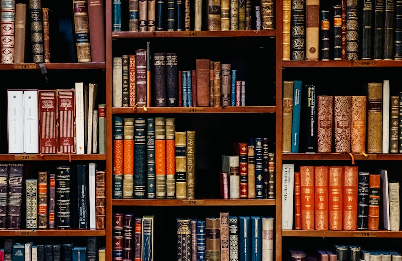 Students in a King's College library